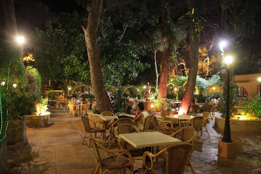 Hotel Baviera Cala Ratjada (Mallorca) Exterior foto